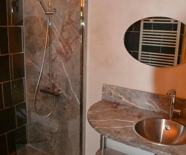 Гостевой дом Les Ondines Gembrie